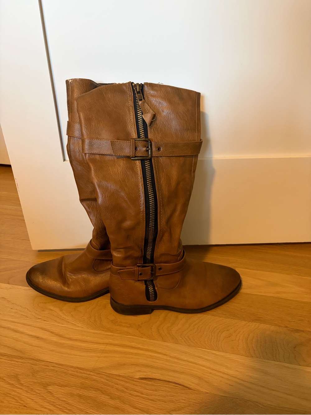 Tall Women's Riding Boots in Brown